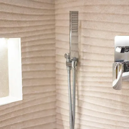 Aparthotel Diora's And 5*