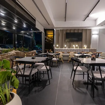 Miramare 5* Vlorë