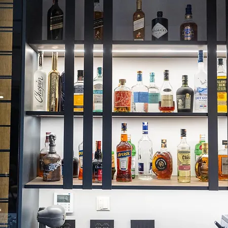 Aparthotel Diora's And