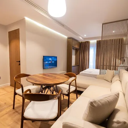 Aparthotel Diora's And