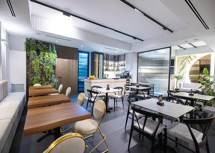 Diora's And Appart hôtel Vlorë