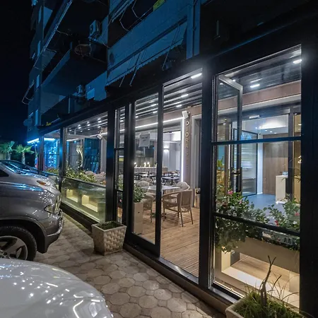 Miramare 5* Vlorë