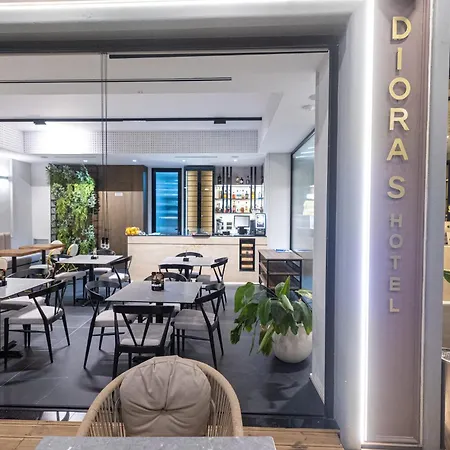 Hotel Diora's And Vlore