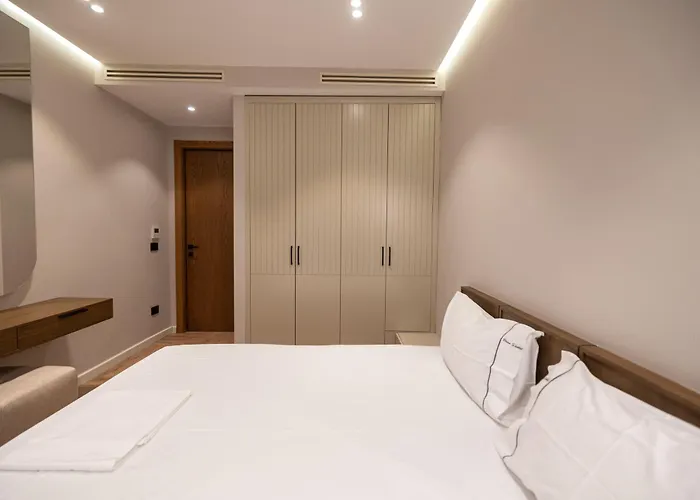 Hotel apartamentowy Diora's And 5*